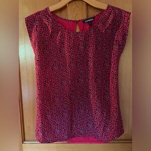 Express blouse XS so cute and lightweight